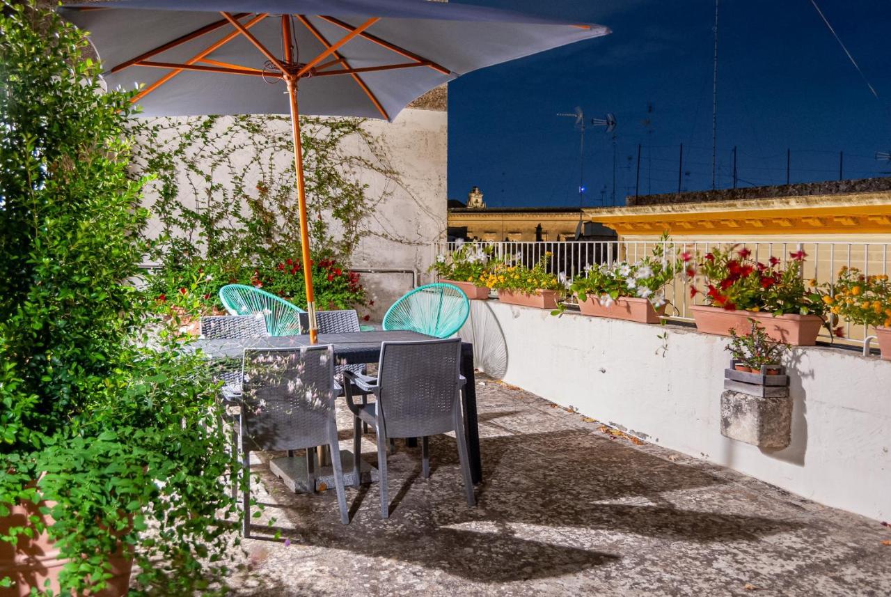 Il Garbino Suite And Apartment Lecce Kültér fotó