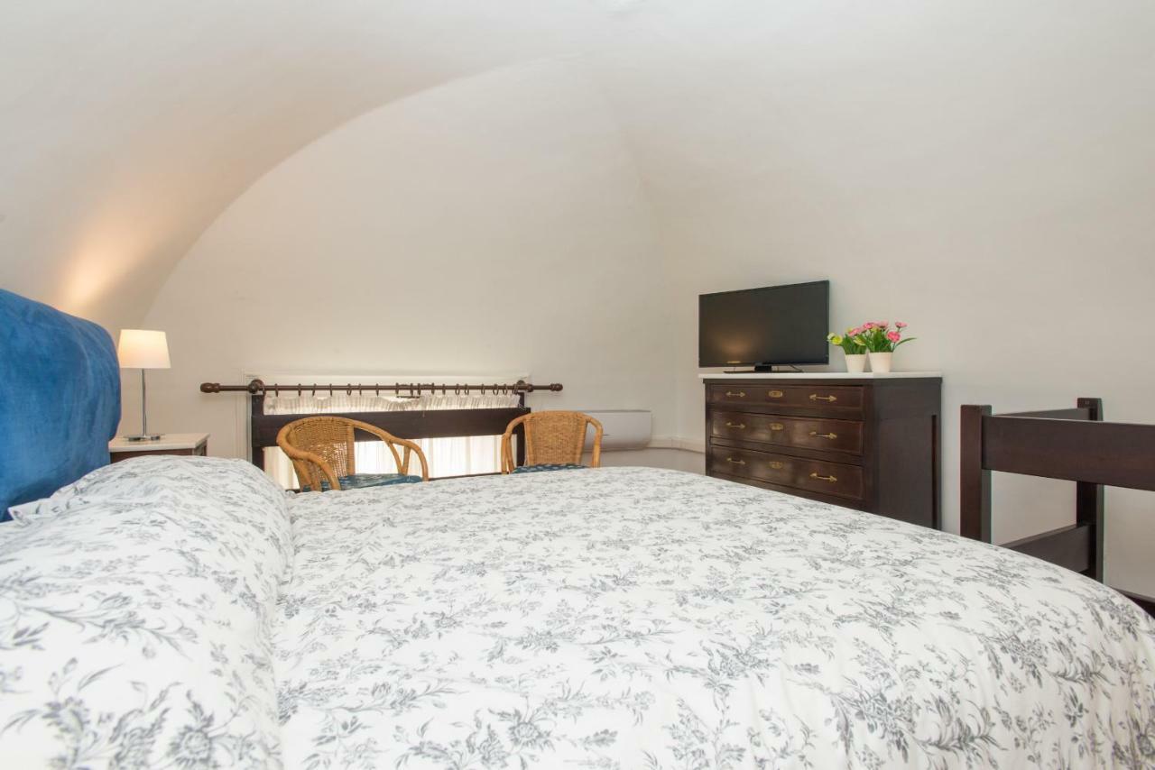 Il Garbino Suite And Apartment Lecce Kültér fotó